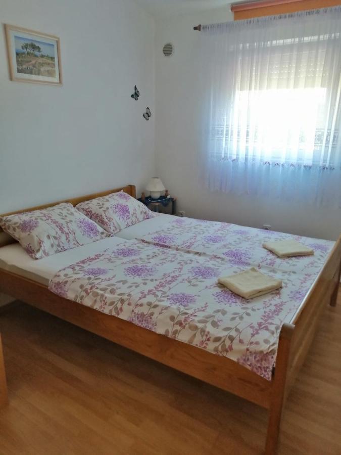 Apartmani Trupeljak Mandre Luaran gambar