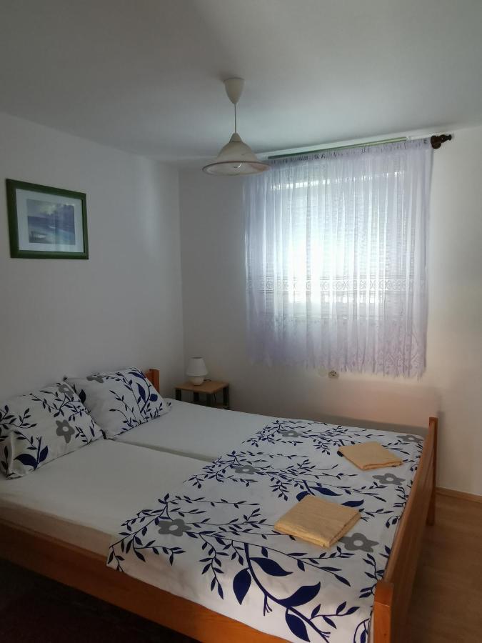 Apartmani Trupeljak Mandre Luaran gambar