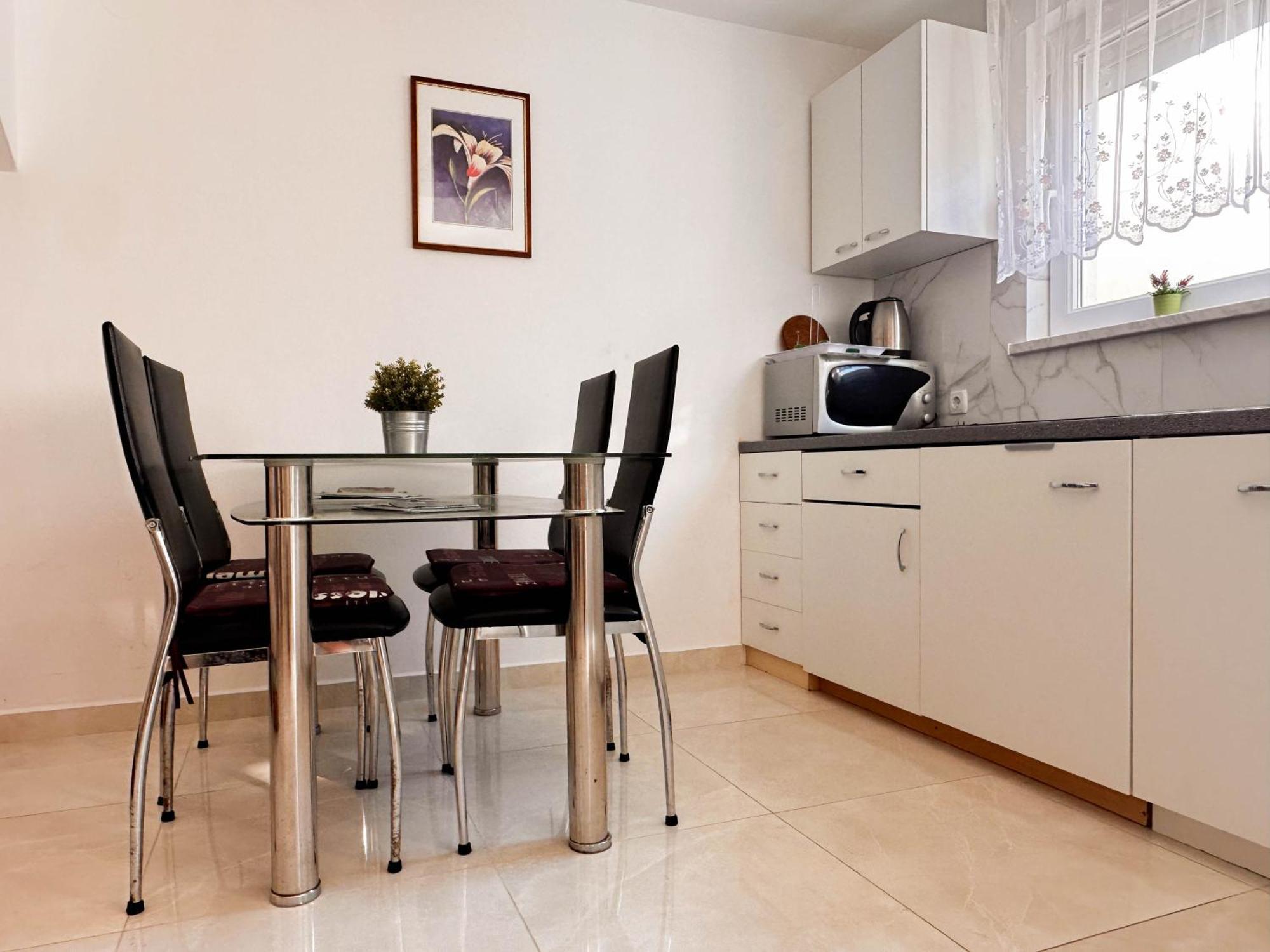 Apartmani Trupeljak Mandre Bilik gambar